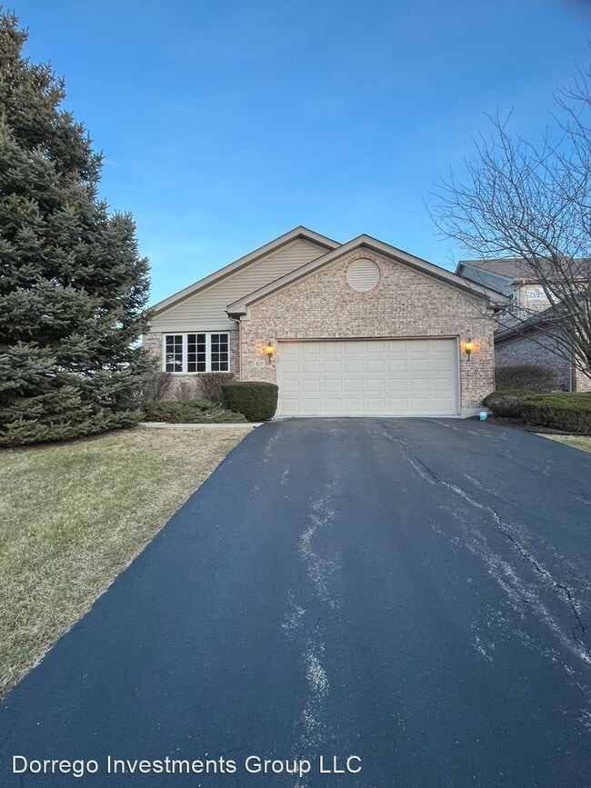 Building Photo - 4 br, 3.5 bath House - 107 Iliad Dr.