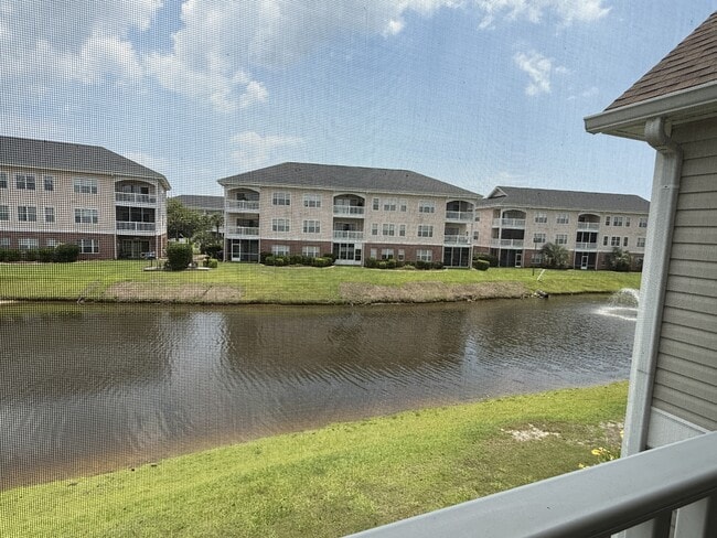 Building Photo - 106 Butkus Dr