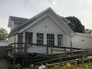 Primary Photo - 3122 Blackstone Ave