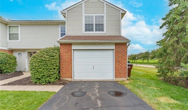 Building Photo - 2342 Raider Dr