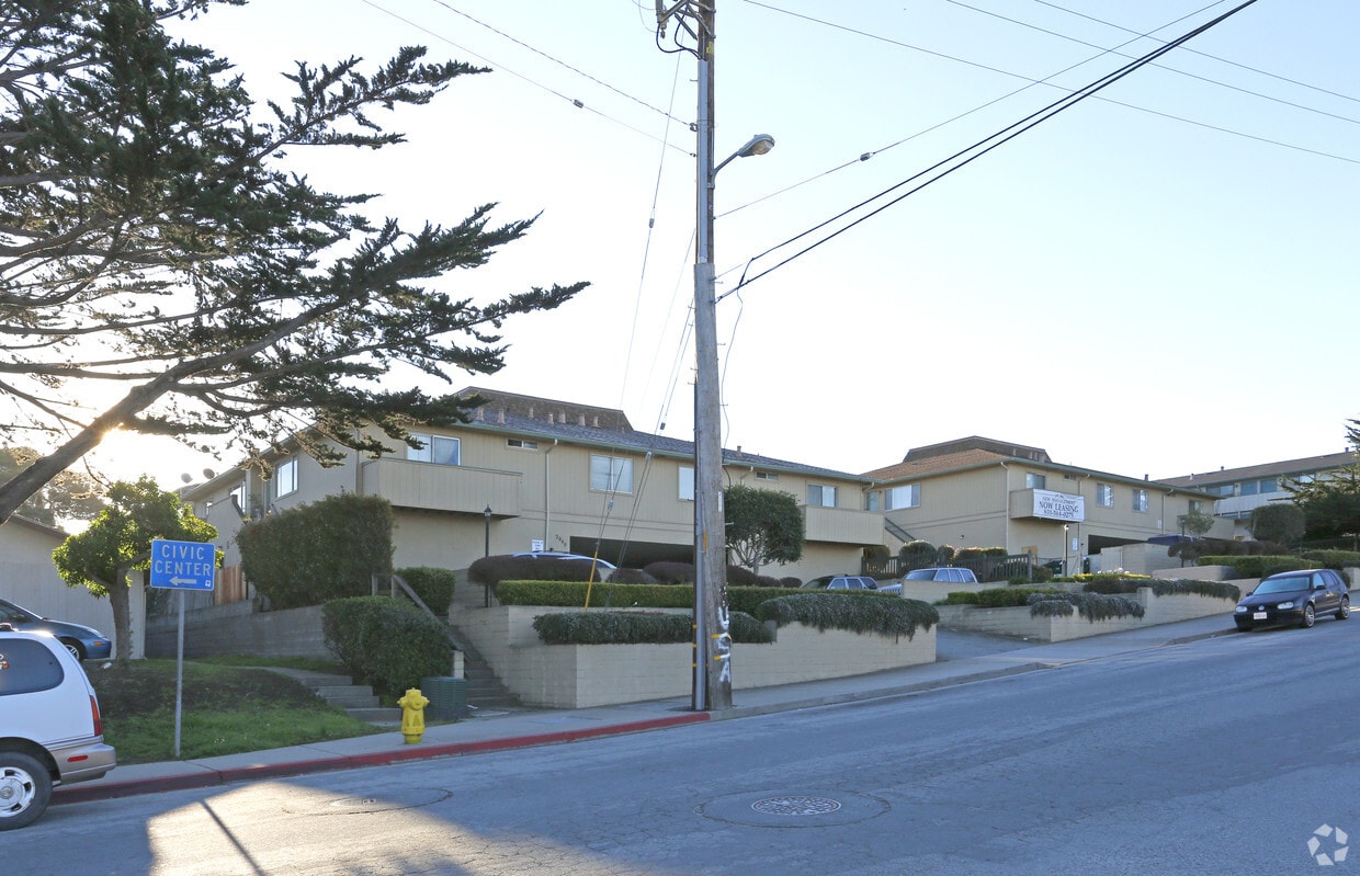 3040 Sunset Ave, Marina, CA 93933 Apartments in Marina, CA