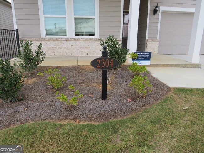 Building Photo - 2304 Grape Vine Wy