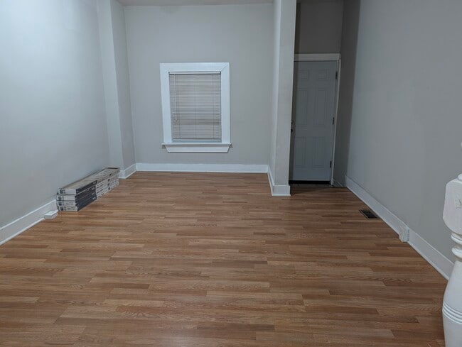Building Photo - 2408 Ashland Ave