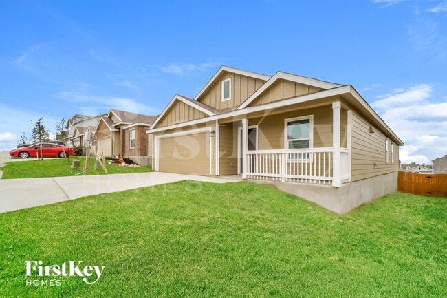 Foto del edificio - 13022 Rosemary Cove