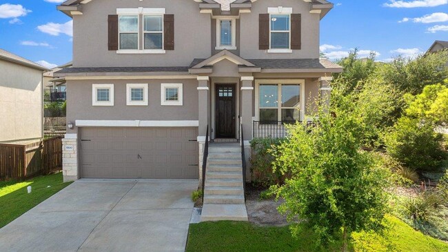 Building Photo - 5500 La Canada Wy