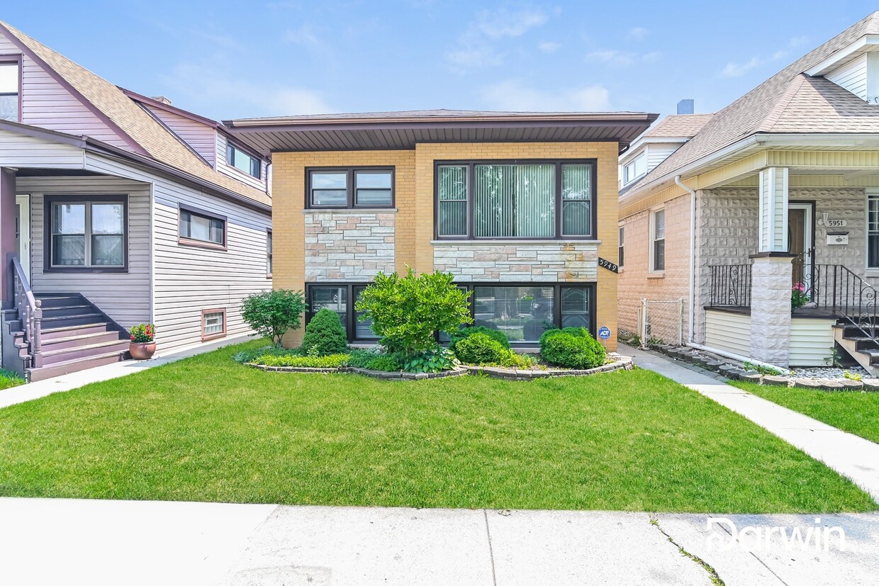 Primary Photo - 5949 S Kolin Ave, Chicago, IL 60629