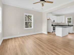 Building Photo - 53 Smythe Ave