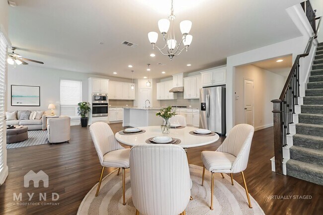 Foto del edificio - 3105 Damsel Sauvage Ln