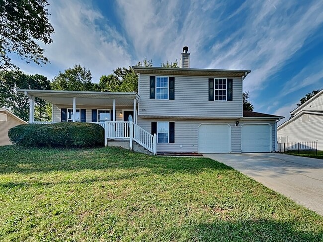 Building Photo - 6156 Raleigh Oaks Ct