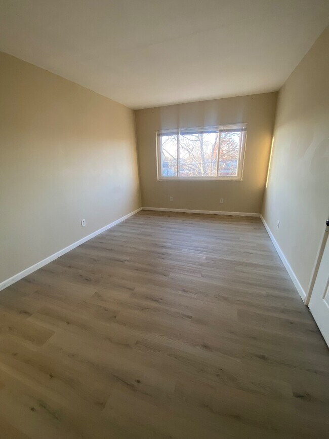 Foto del edificio - 814C Schirmer