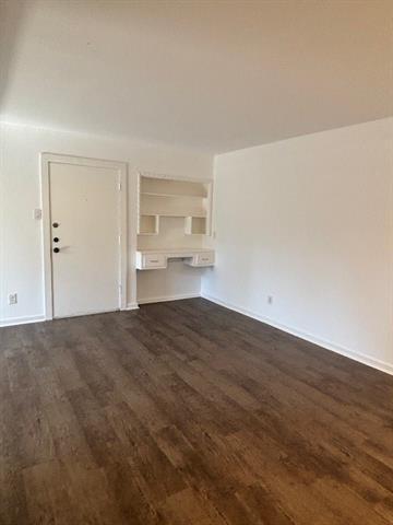 Foto del edificio - 4664 Matilda St