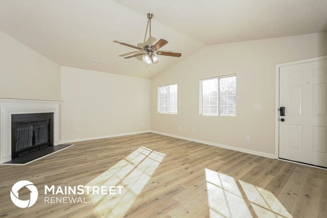 Building Photo - 1724 Hertford St