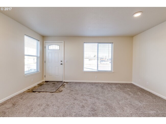 Foto del edificio - 1760 W 18th Ave