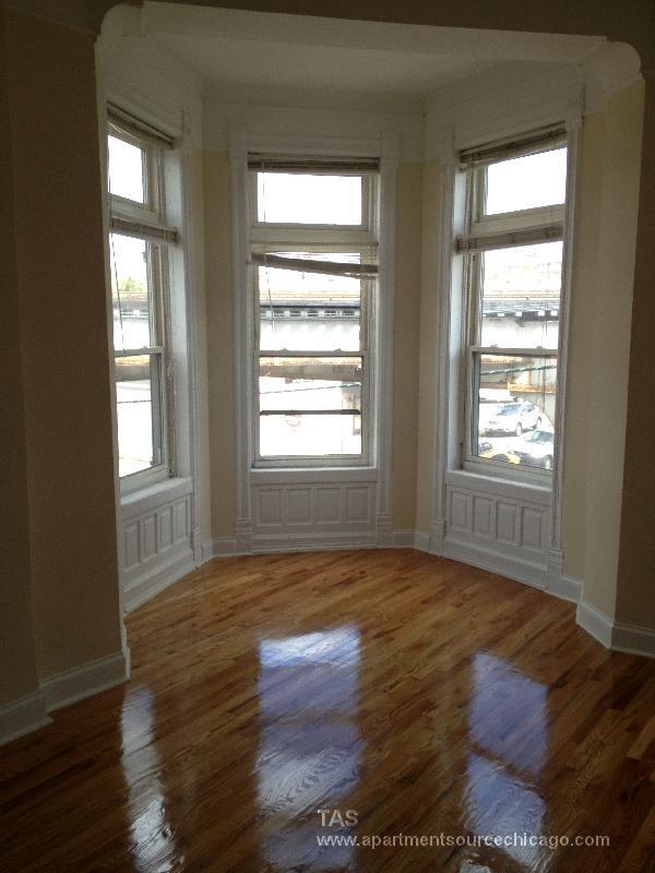 Foto del edificio - 3358 N Sheffield Ave