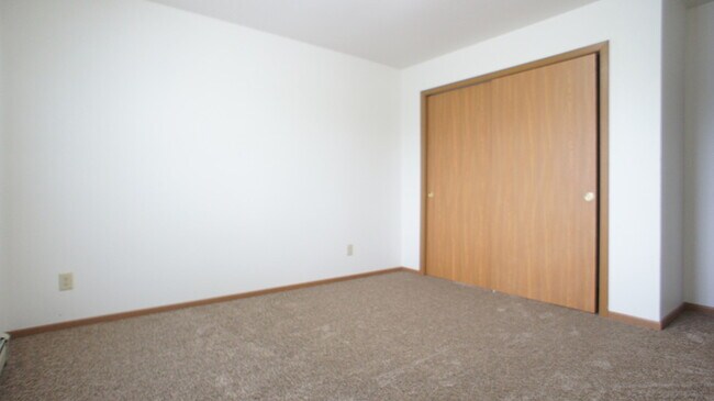 Foto del edificio - 2710 Washington Ave