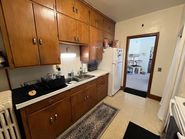 Foto del edificio - 2128-2130 E 2nd St