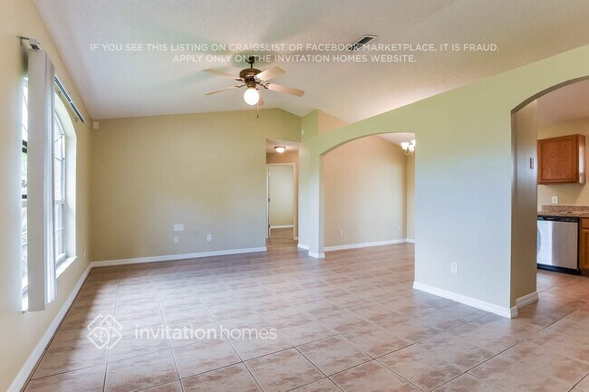 Foto del edificio - 3081 Wainwright St