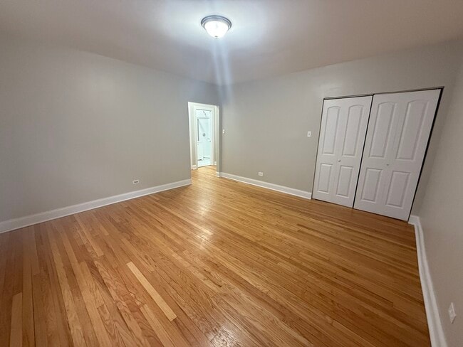 Building Photo - 104 Lincoln Ave