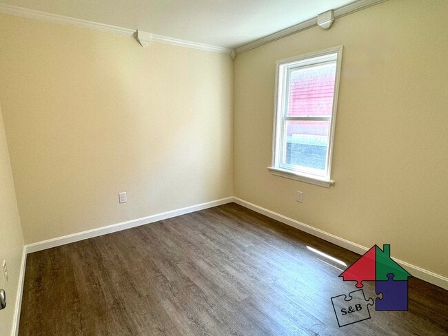 Foto del edificio - 214-216 Pine St