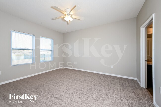 Foto del edificio - 3056 Gibraltar Blvd