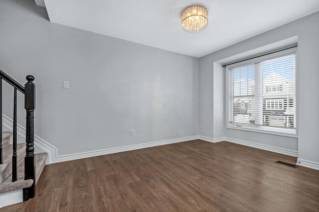 Building Photo - 405 Gerardia Ln