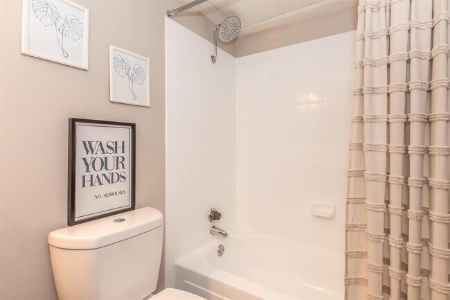 Building Photo - 8301 Boat Club Rd