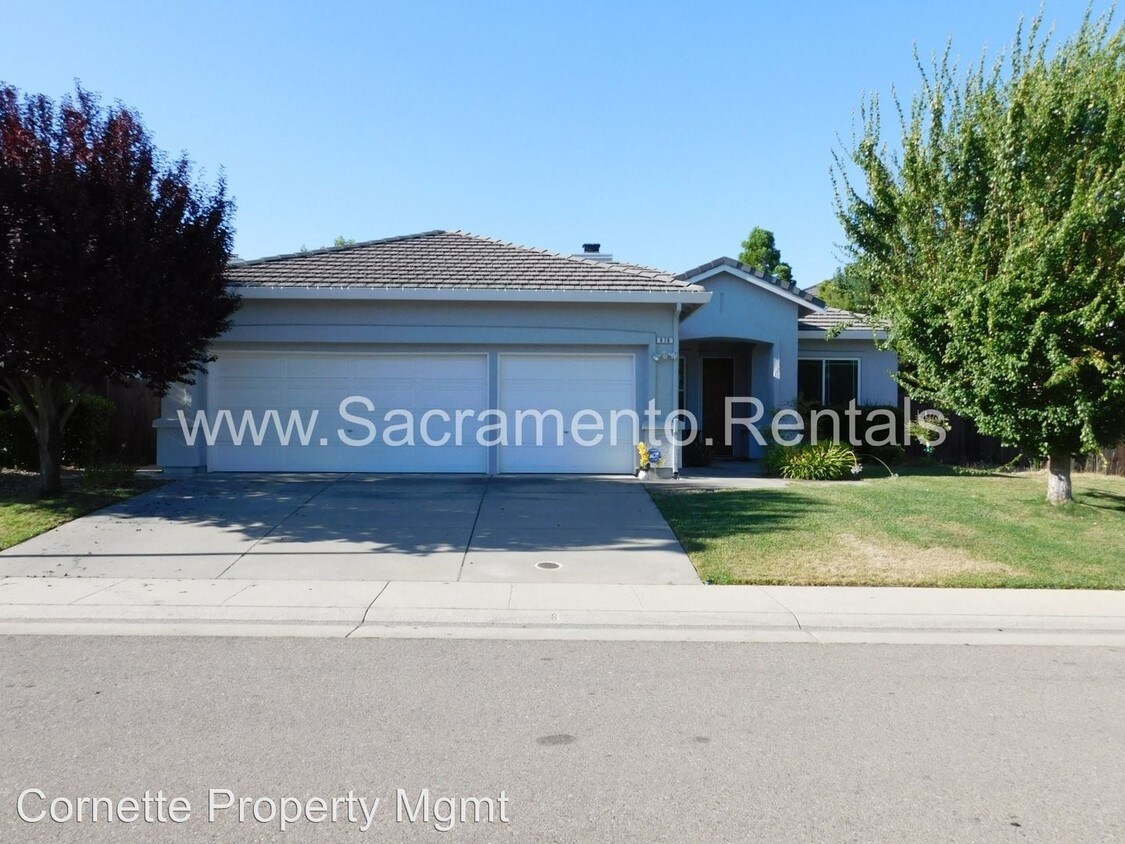 Primary Photo - 976 Palmer Cir