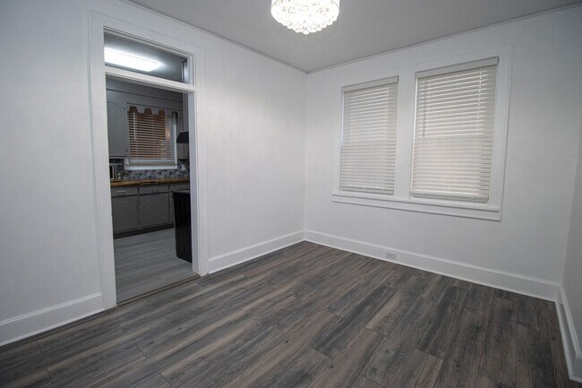 Foto del edificio - Renovated Historic Columbia Gem: 3-Bed, 2-Bath Home with Modern Updates, Walking Distance to Bull...