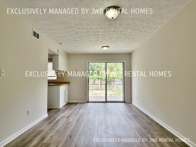 Foto del edificio - 6164 Tuscony Cir