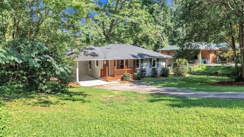 Photo - 2473 Harwood Dr