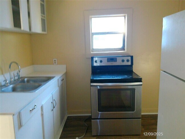 Foto del edificio - 808 S 5th Ave