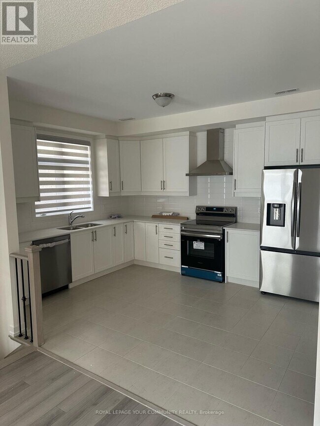 Photo du bâtiment - 1551 Moonseed Pl