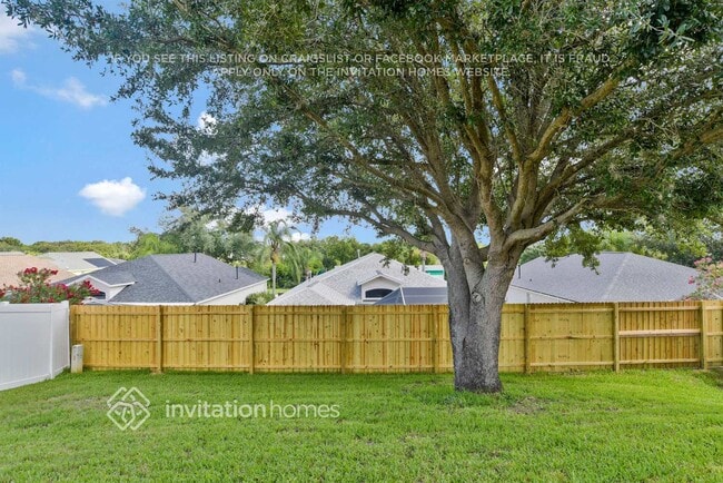 Building Photo - 170 China Berry Cir