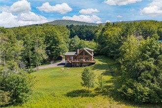 Building Photo - 292 Van Ettan Rd