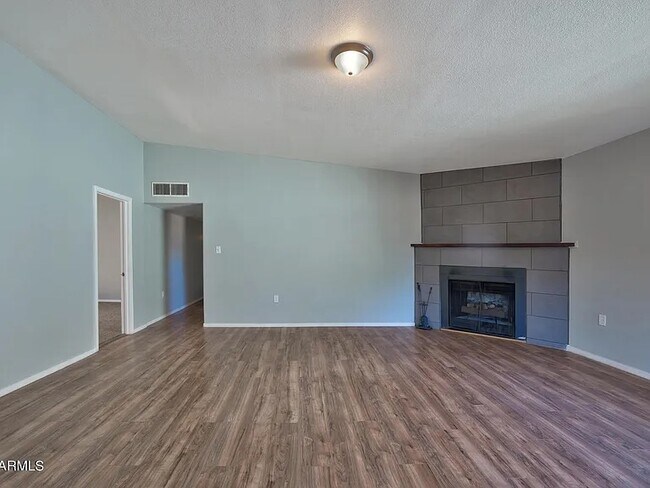 Foto del edificio - 405 Shattuck St