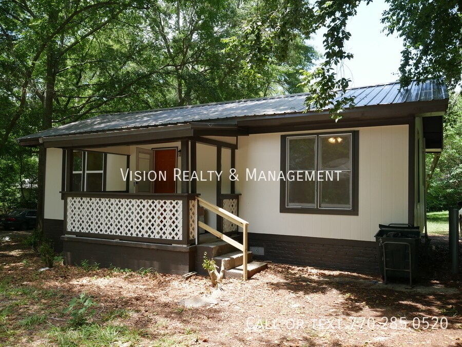 Primary Photo - 409 Burson Ave