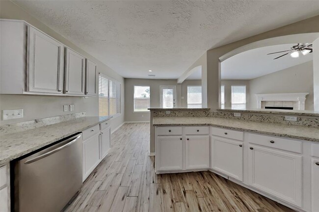 Building Photo - 2718 Bristlecone Dr