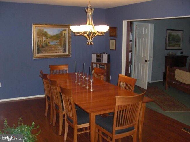 Building Photo - 18523 Mountain Laurel Terrace