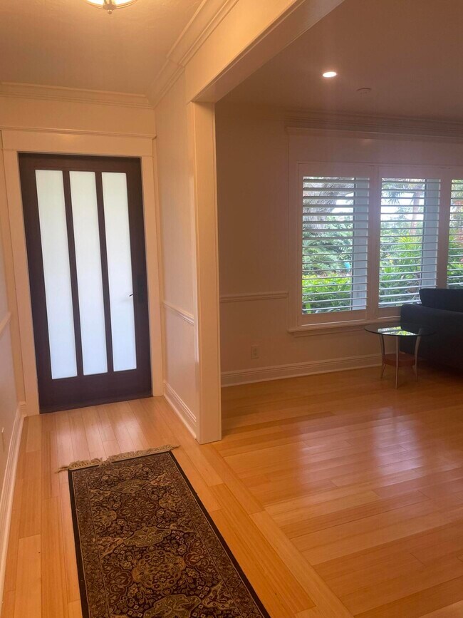 Foto del edificio - 1120 SW 14th Dr