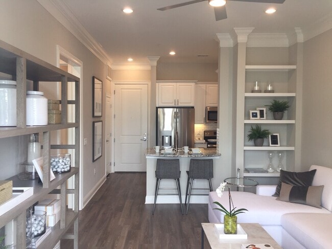 Photo - Luxury Living – Steps from Everything!! Apartment