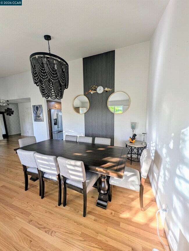 Foto del edificio - 24 Barcelona Ct