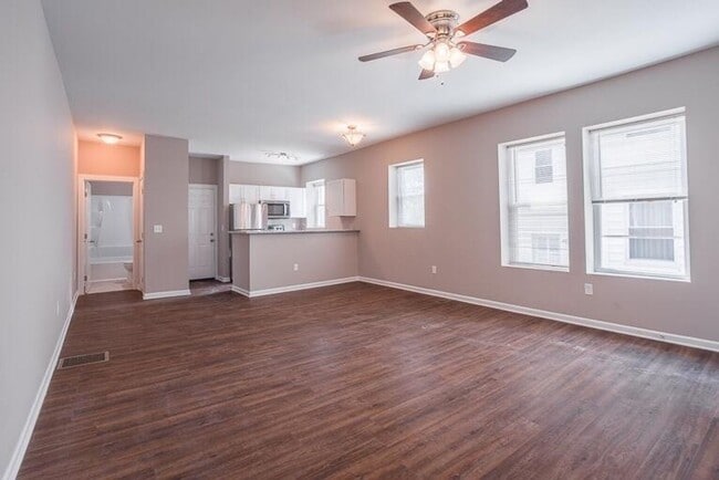 Photo - 1931 Delaware Ave Apartment