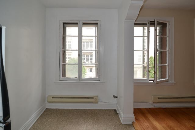 Foto del edificio - 428 W Roscoe St