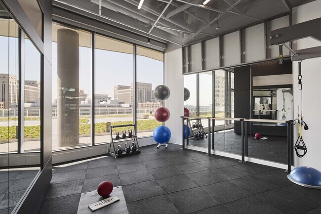 Foto del edificio - 611 S Wells St