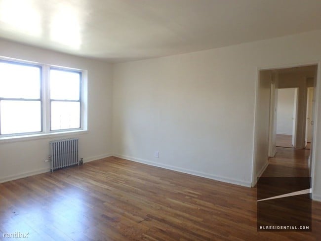 Building Photo - 1368 New York Ave
