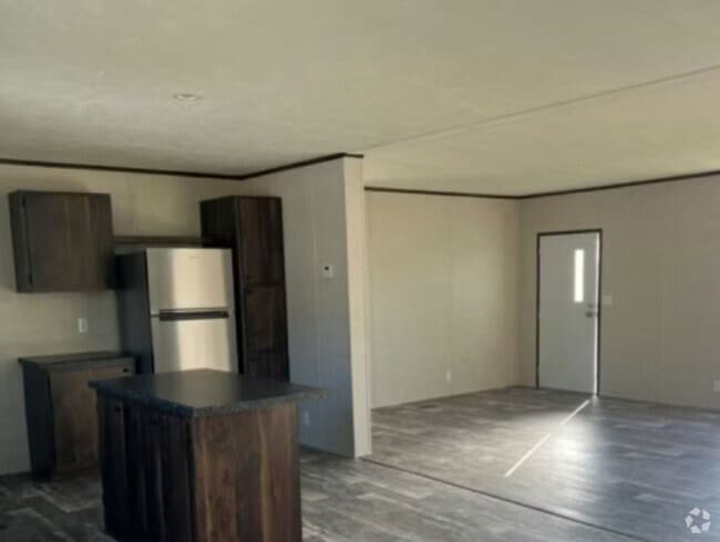 Building Photo - Golden Pebble Estates