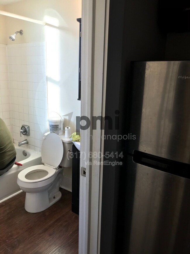 Foto del edificio - 830 Alabama St