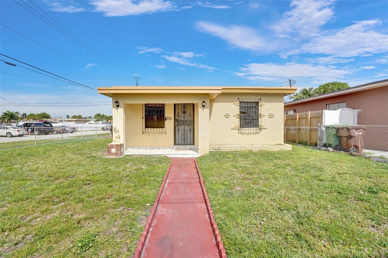 301 E 51st St, Hialeah, FL 33013 House Rental in Hialeah, FL