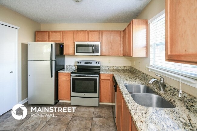 Building Photo - 2378 Harvest Moon Dr