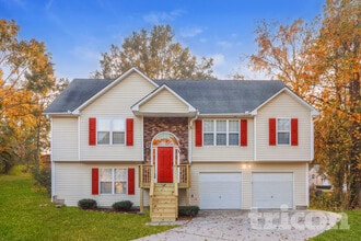 Building Photo - 3350 Slate Dr